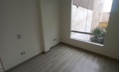 VENDO CHALET DE 4 PISOS EN  URB. SAN ROQUE SURCO