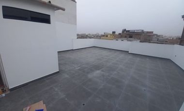 VENDO CHALET DE 4 PISOS EN  URB. SAN ROQUE SURCO