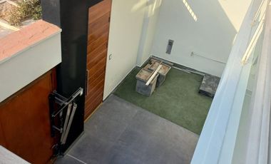 VENDO CHALET DE 4 PISOS EN  URB. SAN ROQUE SURCO