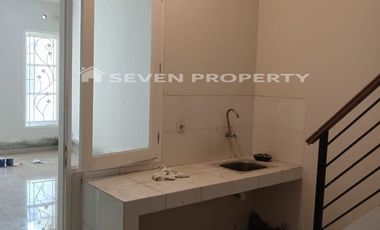 Rumah Murah 2 Lantai Siap Huni di Legenda Wisata. P3.079.07.24