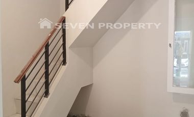 Rumah Murah 2 Lantai Siap Huni di Legenda Wisata. P3.079.07.24