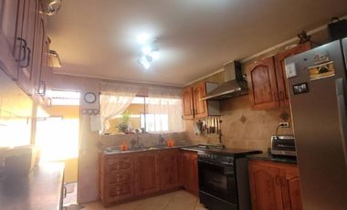 HERMOSA, AMPLIA Y ACOGEDORA CASA EN VENTA COQUIMBO