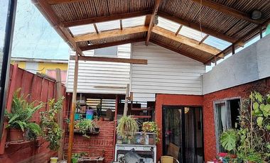 ACOGEDORA CASA EN VENTA PUENTE ALTO