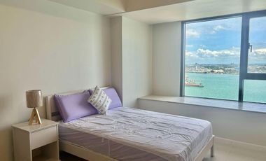 FOR RENT: BRANDNEW, CHIC FRONT SEAVIEW STUDIO IN MANDANI BAY SUITES, MANDAUE CITY, CEBU.