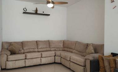 Apartamento en arriendo en Villa Santos.