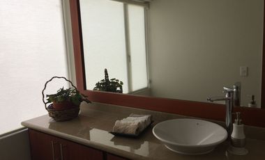 Venta de departamento de 4 dormitorios cercano al parque de la Carolina.