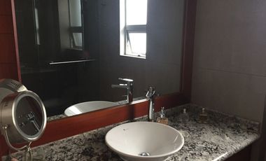 Venta de departamento de 4 dormitorios cercano al parque de la Carolina.