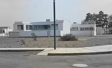 TERRENO PARA CASA DE CAMPO CERCA A LA PLAYA.