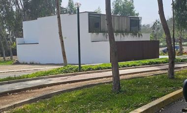 TERRENO PARA CASA DE CAMPO CERCA A LA PLAYA.