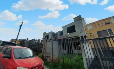 OPORTUNIDAD DE INVERSIÓN, SE VENDEN 2 CASAS EN OBRA GRIS, EN ZARZAS 2, SUR DE LOJA