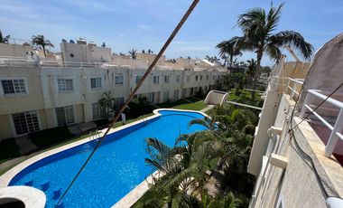 Roof garden con asador. Estancia con salida a las áreas comunes