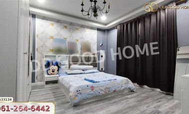 Townhome Nieve Classe Sri Maha Phot Prachinburi