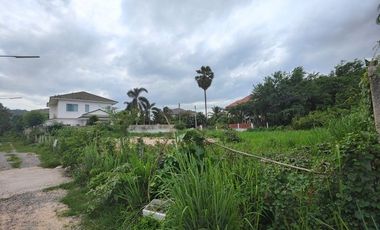 192 TW | Quiet Residential Area  Convenient Central City Location