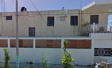 SE VENDE BONITA Y AMPLIA CASA EN CHETUMAL QUINTANA ROO