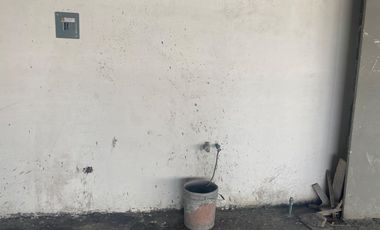 Renta Local 40 m2 Nuevo Obra Gris  plaza Helysium .Ave. Fundadores, Mty.