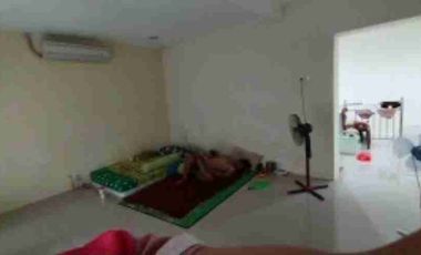 Jual Ruko
*Raya Bubutan Surabaya*

Luas tanah : 44m2
LB : 88m2 ( 2 LT )
Kmr mandi : 1
Ruangan Los
Hadap : Barat
PLN : 2200 Watt
Air : Sumur
Surat : SH
