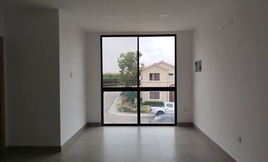 Casa de venta en la Urbanización Ciudad Celeste, de estreno, Samborondón.