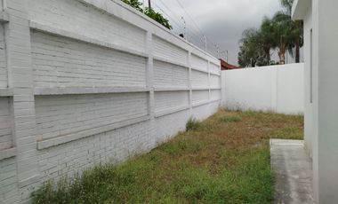 Casa de venta en la Urbanización Ciudad Celeste, de estreno, Samborondón.