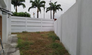 Casa de venta en la Urbanización Ciudad Celeste, de estreno, Samborondón.