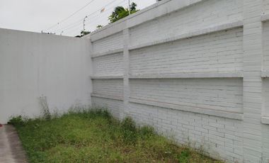 Casa de venta en la Urbanización Ciudad Celeste, de estreno, Samborondón.