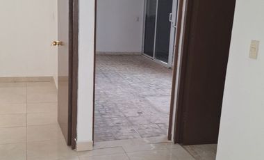 Casa en Renta en esquina Para Uso de Oficina Únicamente