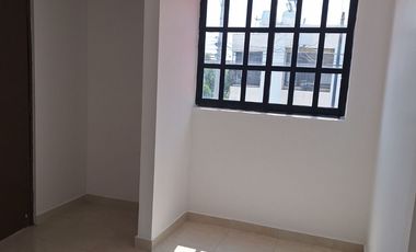 Casa en Renta en esquina Para Uso de Oficina Únicamente