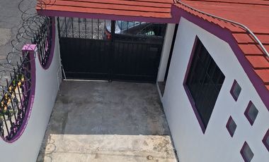 Casa en Renta en esquina Para Uso de Oficina Únicamente