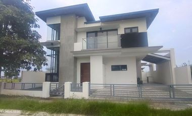 Unfurnished  Brand new Modern Home in Exclusive Subdivision in Nuvali