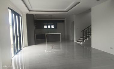 Unfurnished  Brand new Modern Home in Exclusive Subdivision in Nuvali