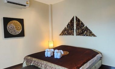 4BR Luxury Villa w/ Pool, Steps to Beach - ฿8.65M