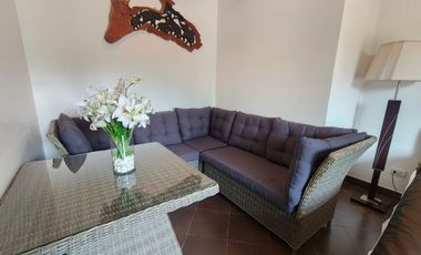 4BR Luxury Villa w/ Pool, Steps to Beach - ฿8.65M