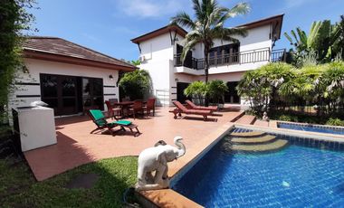 4BR Luxury Villa w/ Pool, Steps to Beach - ฿8.65M
