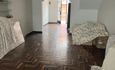 ¡Oportunidad Única En La Perla: Casa 🏡 Amplia Y Funcional❗