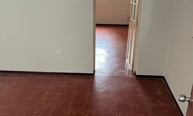 ¡Oportunidad Única En La Perla: Casa 🏡 Amplia Y Funcional❗