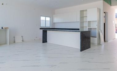 Casa en Venta, Residencial El Delfin, Marina Mazatlán