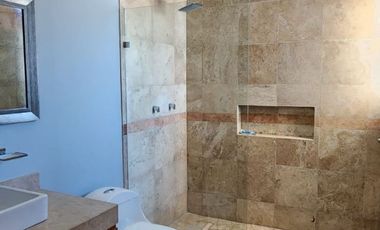 SE RENTA CASA AMUEBLADA EN PRIVADA, EN CIUDAD DEL CARMEN, CAMPECHE.