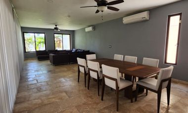 SE RENTA CASA AMUEBLADA EN PRIVADA, EN CIUDAD DEL CARMEN, CAMPECHE.