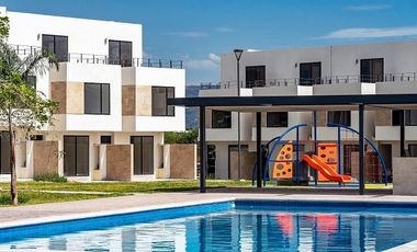 VENTA DE CASA RESIDENCIAL DE 3 RECÁMARAS CON CLOSET Y ALBERCA EN XOCHITEPEC