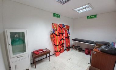 VENDO BODEGA  CON AREA TOTAL 16.000M2 Y 2.000M2 CONSTRUIDOS BARRIO INDUSTRIAL PALMIRA