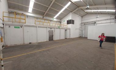 VENDO BODEGA  CON AREA TOTAL 16.000M2 Y 2.000M2 CONSTRUIDOS BARRIO INDUSTRIAL PALMIRA