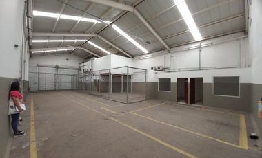 VENDO BODEGA  CON AREA TOTAL 16.000M2 Y 2.000M2 CONSTRUIDOS BARRIO INDUSTRIAL PALMIRA