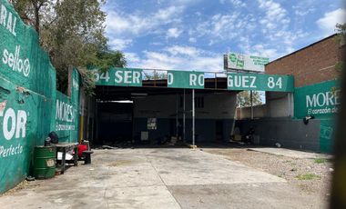 TERRENO COMERCIAL SOBRE AVE INDEPENDENCIA CERCA DE AVE. 20 DE NOVIEMBRE