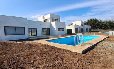 Casa nueva, VISTA AL MAR, Campus del Mar, Punta de Piedra