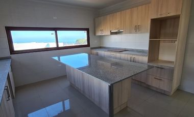 Casa nueva, VISTA AL MAR, Campus del Mar, Punta de Piedra