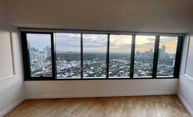 R67 - 2BR Loft Unit For Sale And Lease in One Rockwell