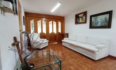 CASA EN VENTA EN FRACCIONAMIENTO LOMAS DE COCOYOC MORELOS
