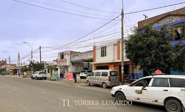 VENTA DE LOCAL COMERCIAL DE 437M2 EN EL OVALO DE HUACHO