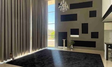 CASA DE UNA PLANTA EN RENTA AMUEBLADA EN EL BOSQUE COUNTRY CLUB