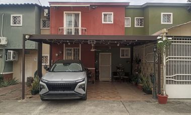 Casa de venta en Urb. Salamanca, Mucho Lote 2, Av. Narcisa de Jesús