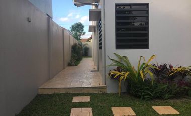 4 BEDROOMS HOUSE AND LOT FOR RENT IN SAN FERNANDO PAMPANGA